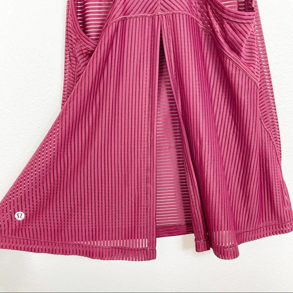 Lululemon Miles Ahead Tank Ruby‎ Wine Red 4